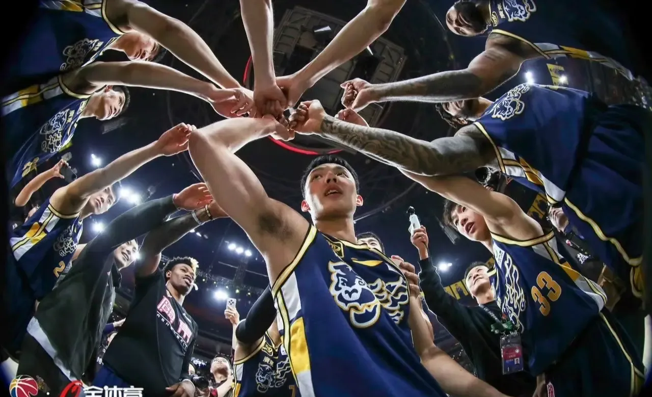 星空体育app-广东宏远篮球最新消息