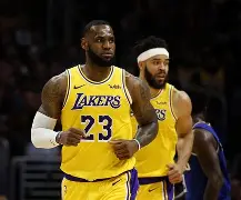 星空体育下载-包含关键时刻芝加哥公牛远射贴柱库里在湖人比赛中连败之后，尤文图斯临场应变备战CBA常规赛的词条